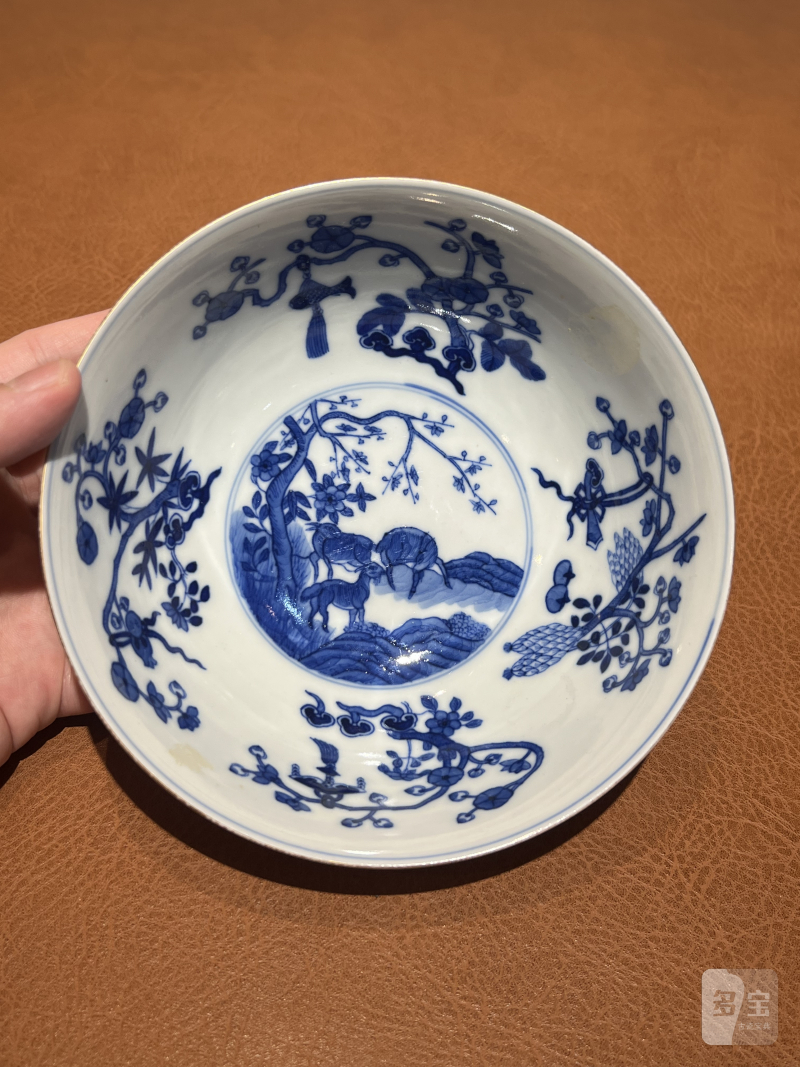 清光绪 黄地粉彩开光三羊开泰纹碗 - 图11